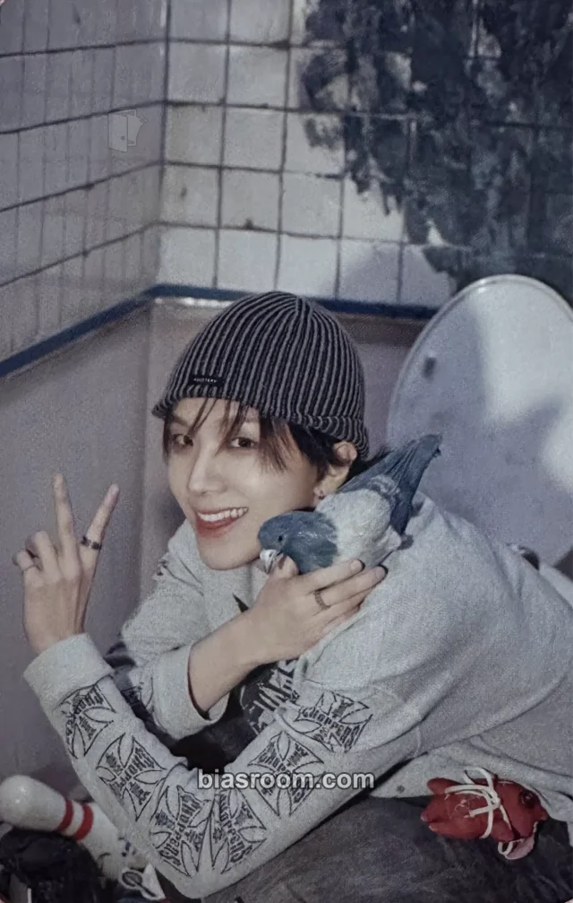Woonhak BOYNEXTDOOR HOME: DELUXE K-pop photocard