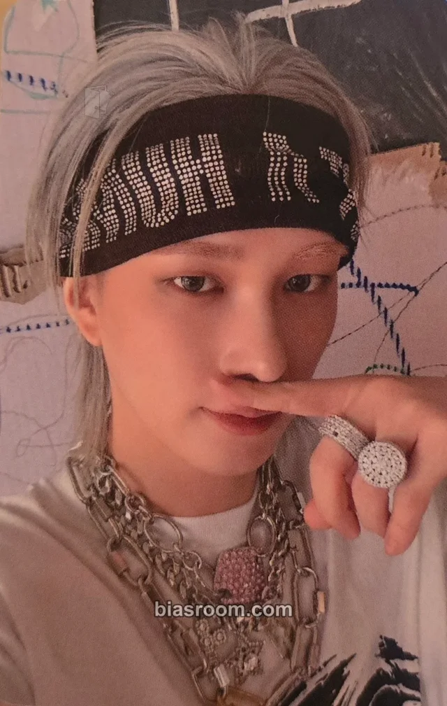 Theo P1Harmony DUH! K-pop photocard