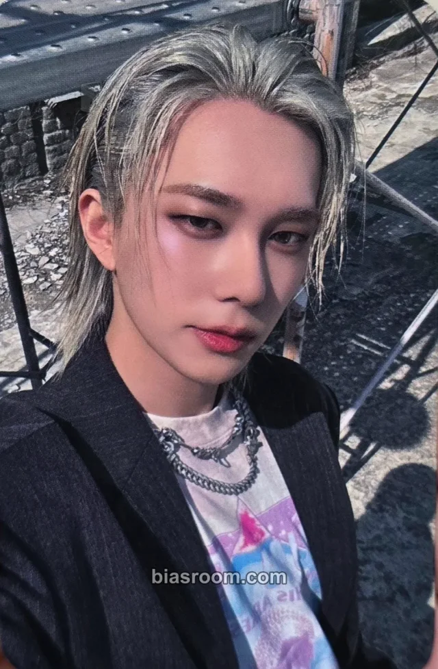 Theo P1Harmony DUH! K-pop photocard