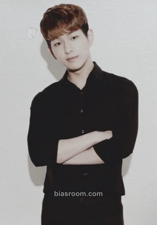 Onew SHINee SMTOWN WEEK K-pop photocard