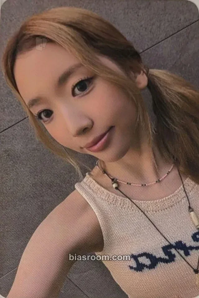 Elena TUIDE TUNE & PLAY K-pop photocard