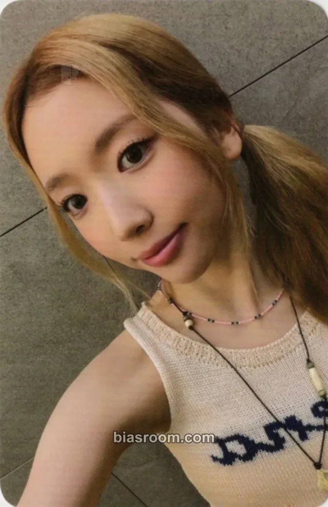 Elena TUIDE TUNE & PLAY K-pop Photocard