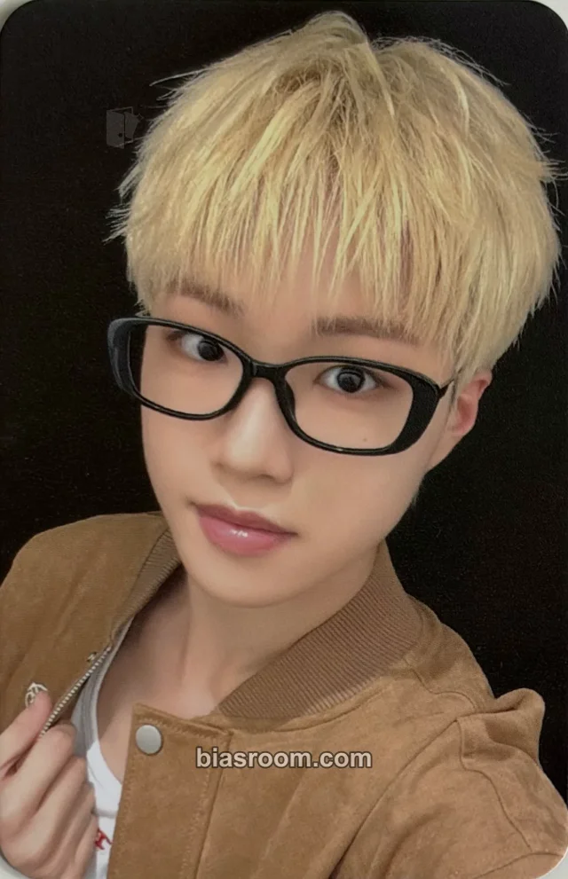 Ato NAZE NAZE K-pop photocard
