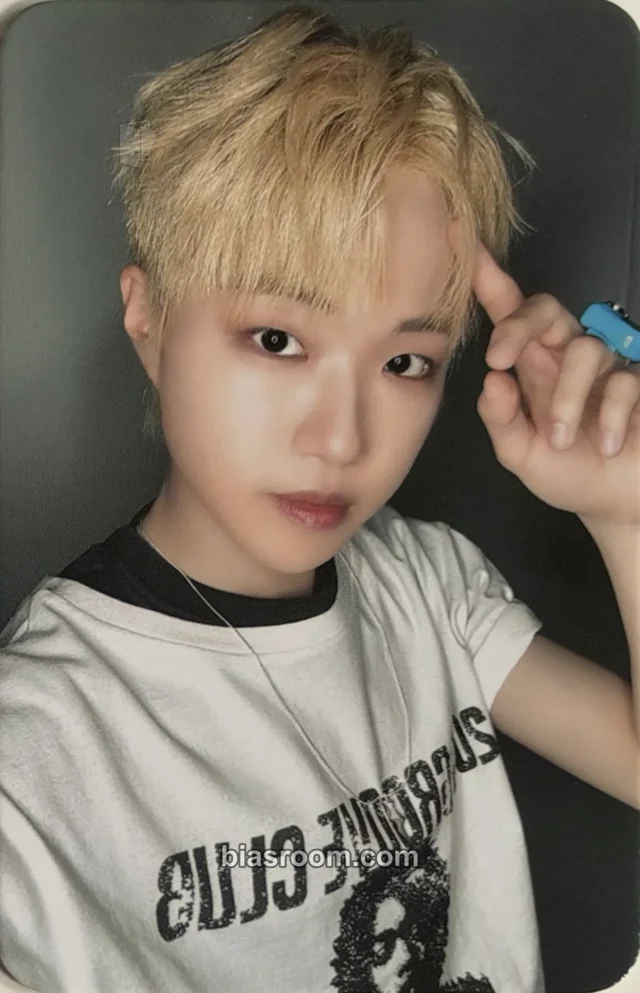 Ato NAZE NAZE K-pop photocard