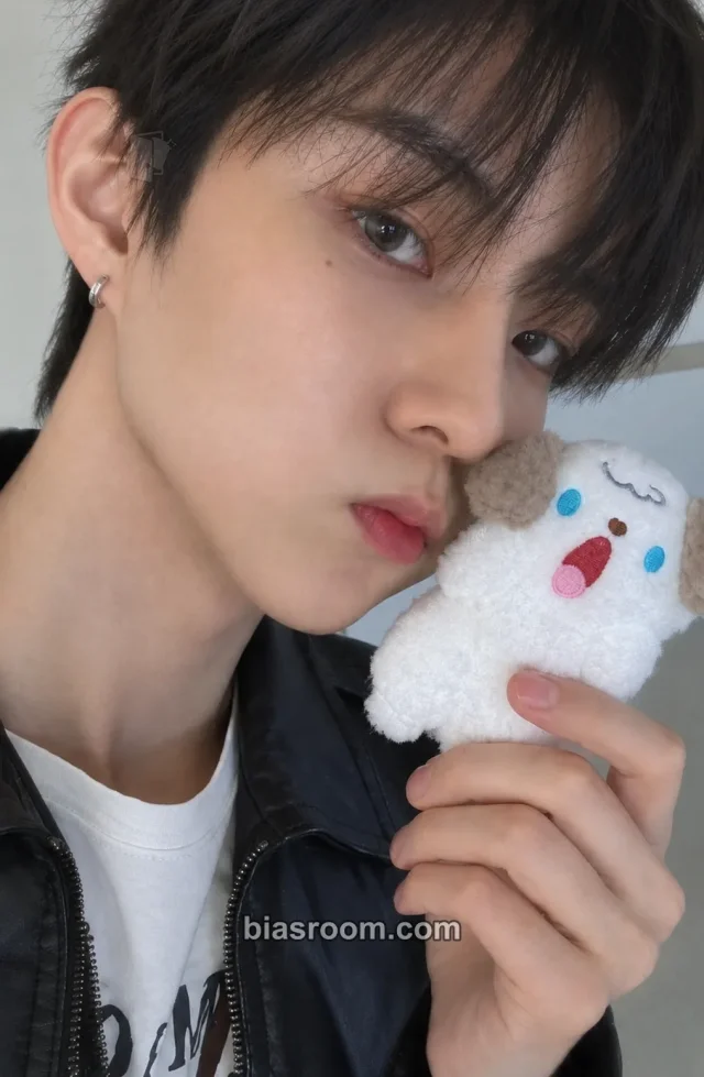 Q THE BOYZ Unexpected K-pop photocard