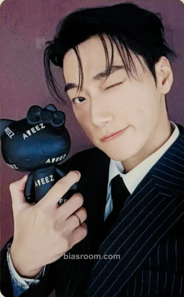 San ATEEZ HELLO KITTY Black Series × ATEEZ K-pop photocard