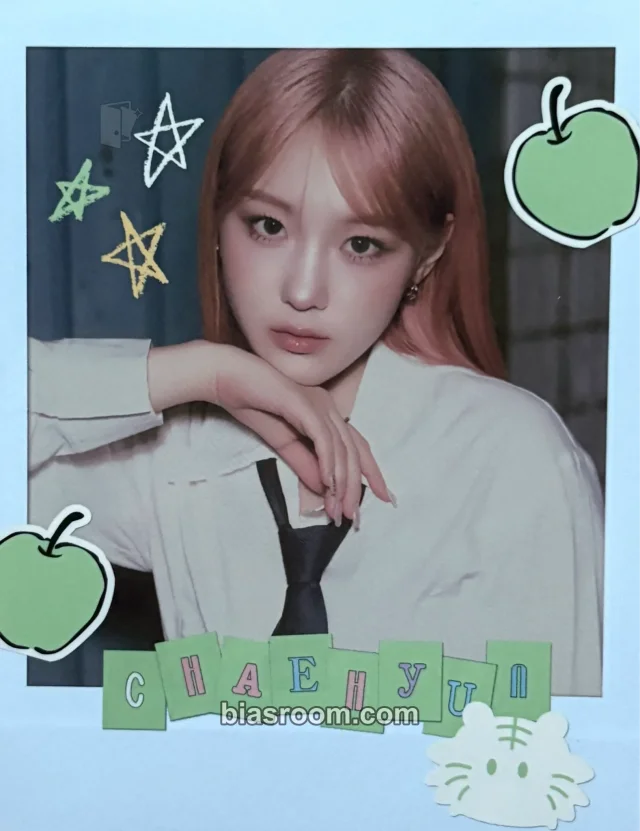 Chaehyun Kep1er 2025 Season's Greetings: YOU MADE OUR DAY K-pop Photocard
