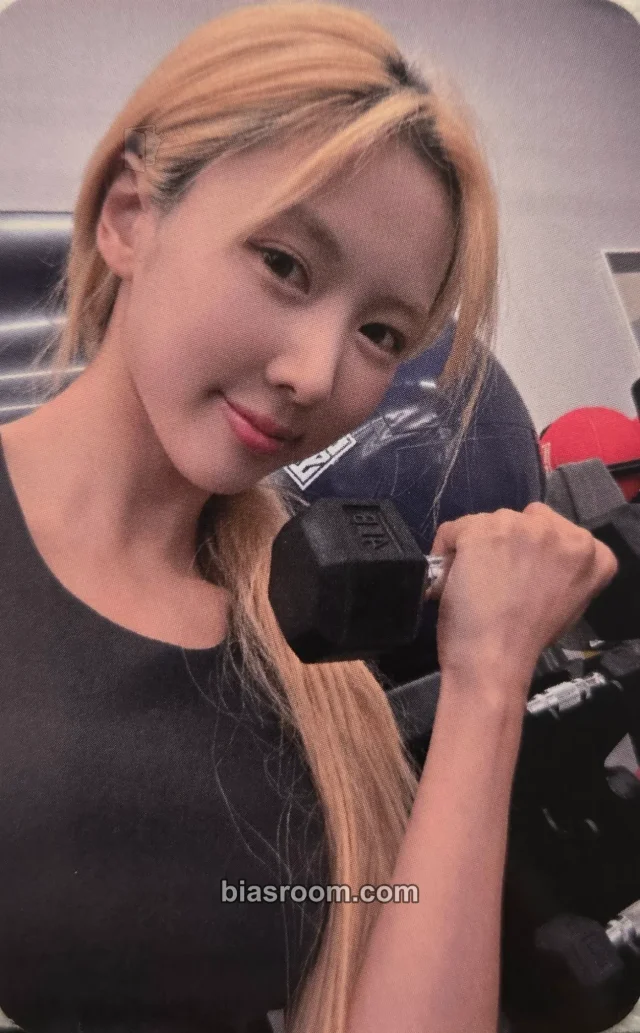 Photocard K-pop di Yoohyeon Dreamcatcher YOOcation Guangzhou Fan Meeting