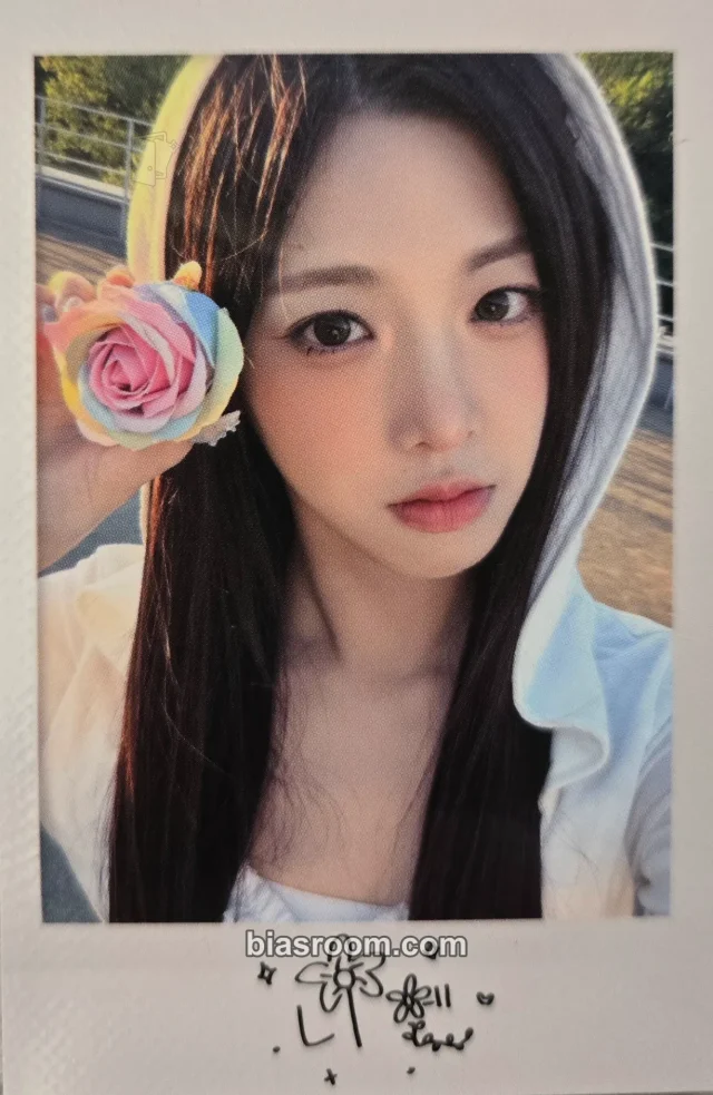 Nien tripleS LOVE&POP pt.1 K-pop photocard