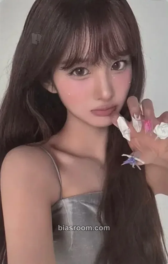 Sullyoon NMIXX Strange Muse K-pop photocard