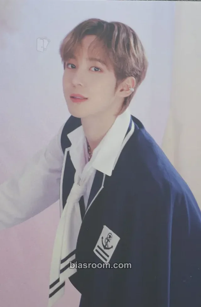 Yunho ATEEZ ANITEEZ IN ILLUSION K-pop photocard