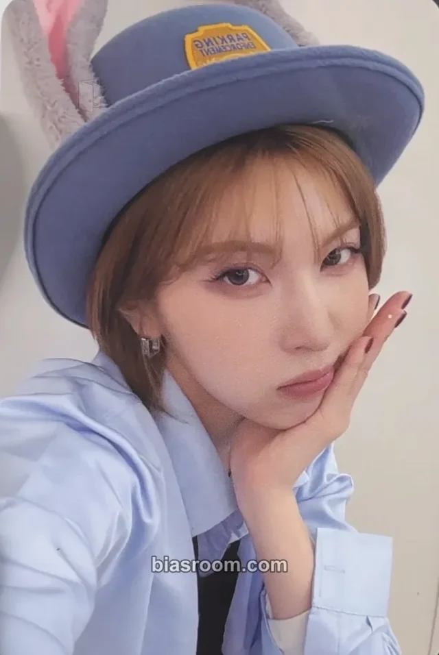 Photocard K-pop Bae NMIXX Strange Muse