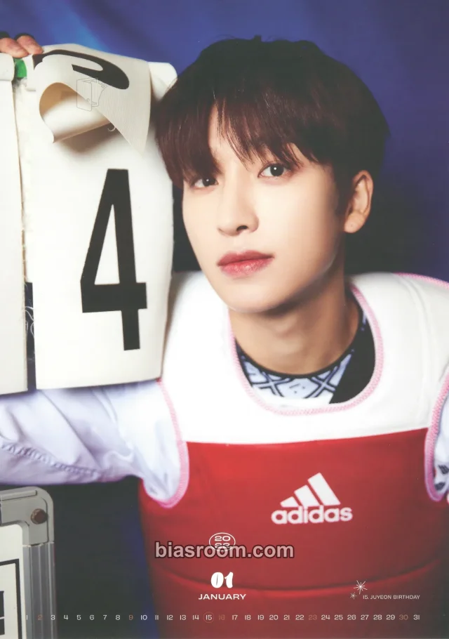 Sangyeon THE BOYZ 2022 SEASON'S GREETINGS [ATHLETE CLUB] K-pop photocard