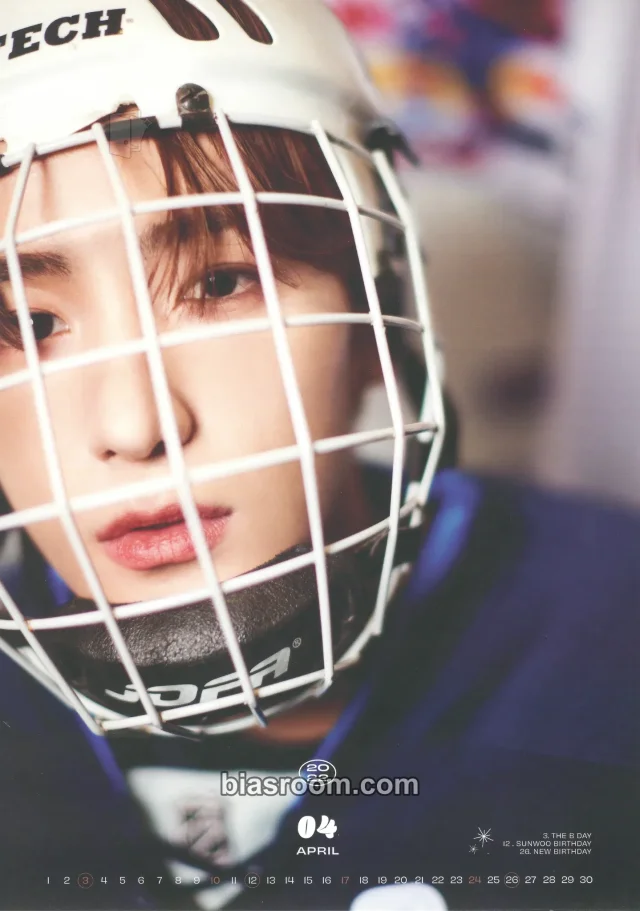 Hyunjae THE BOYZ 2022 SEASON'S GREETINGS [ATHLETE CLUB] K-pop photocard