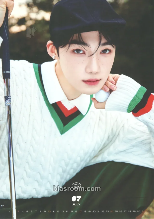 New THE BOYZ 2022 SEASON'S GREETINGS [ATHLETE CLUB] K-pop photocard