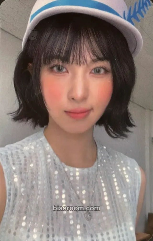 Bae NMIXX Strange Muse K-pop photocard
