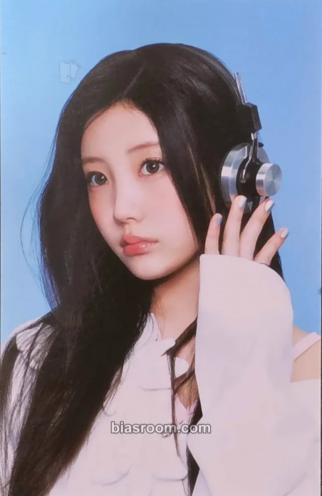 Photocard K-pop Wonhee ILLIT ILLIT LIVE ‘PRESS START♥︎︎︎’