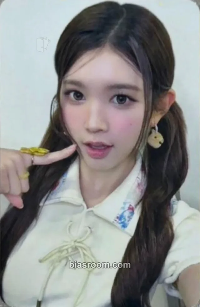 A-na Hearts2Hearts Lemon Tang K-pop photocard