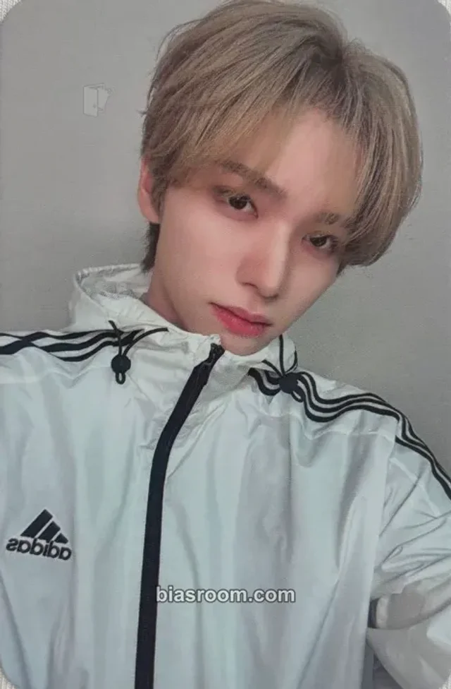 Jinbeom WHIB Cherry Pie K-pop photocard