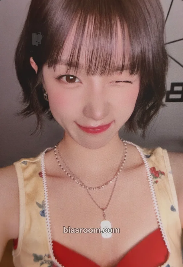 Yuqi i-dle 2026 World Tour [Syncopation] K-pop photocard