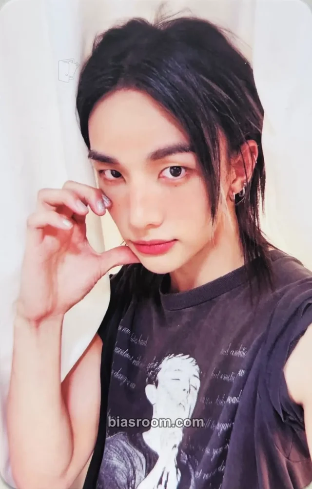 Hyunjin Stray Kids THIS & THAT K-pop photocard