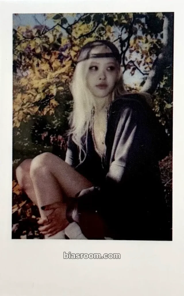 Photocard K-pop Rosé BLACKPINK rosie (Rosé solo)
