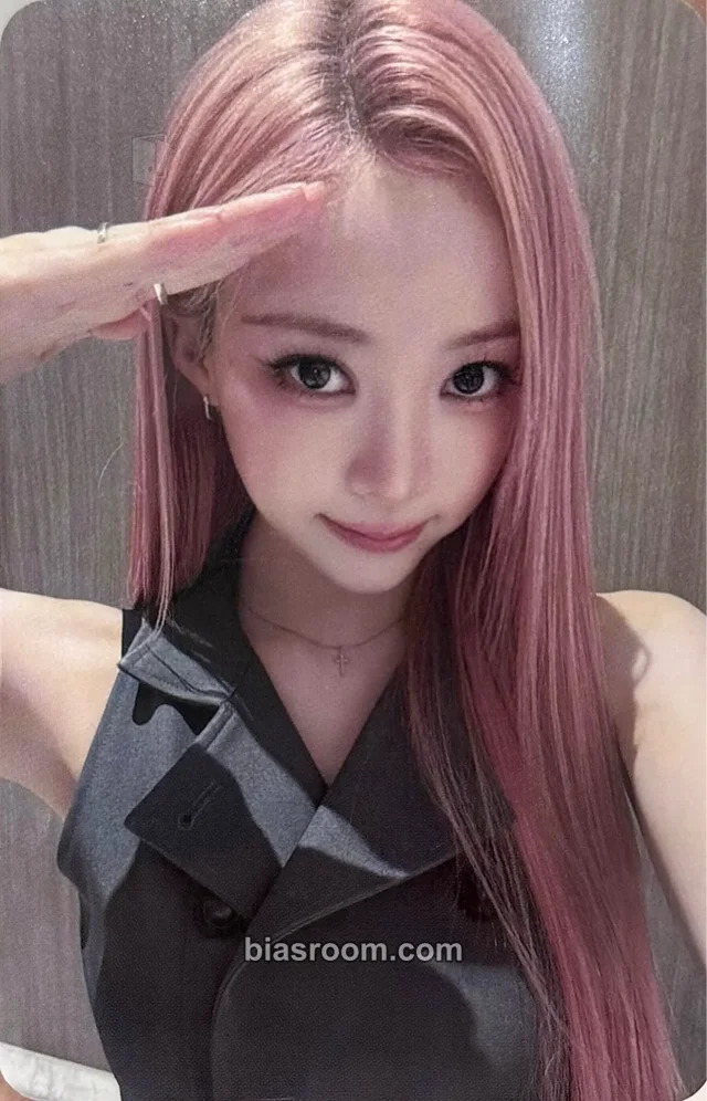Narin MEOVV BITE NOW K-pop photocard