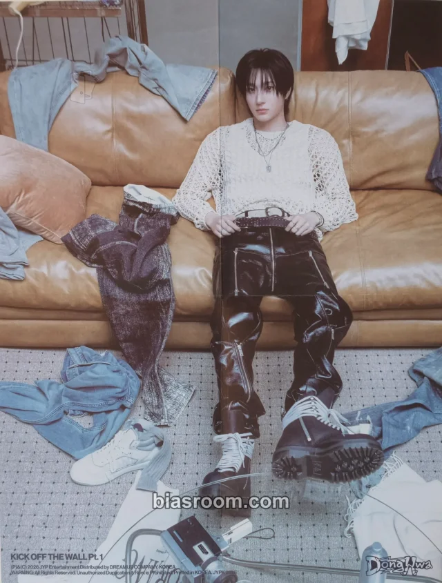 Donghwa KickFlip KICK OFF THE WALL Pt 1 K-pop photocard