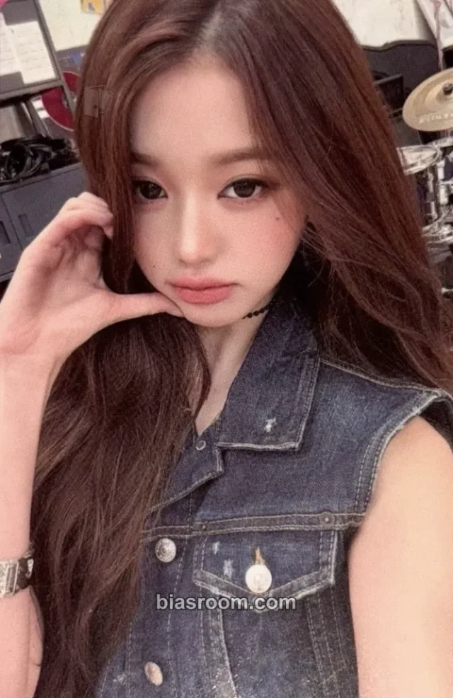 Photocard K-pop Wonyoung IVE Looks Can Kill
