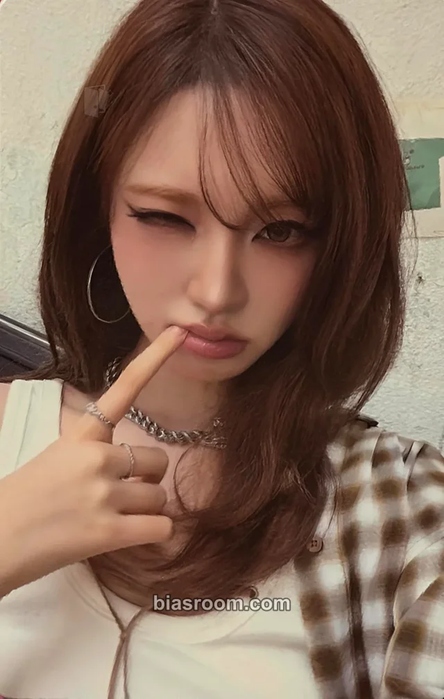 Photocard K-pop Liz IVE Looks Can Kill