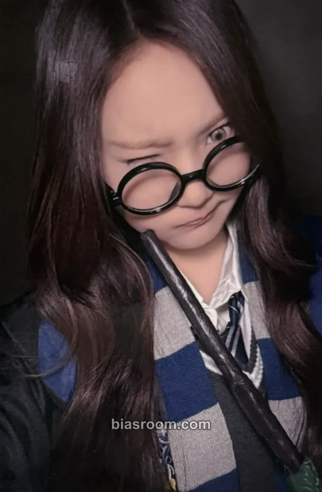 Newy Keyveatz OXY_GEN K-pop photocard