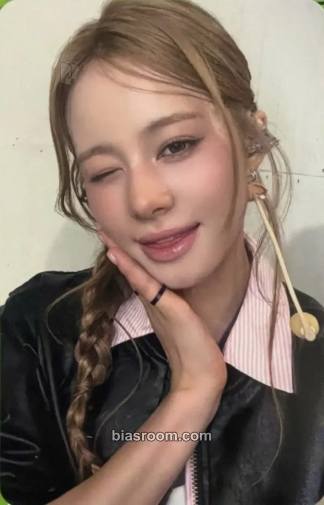 Nina NiziU Sour Grapes K-pop photocard