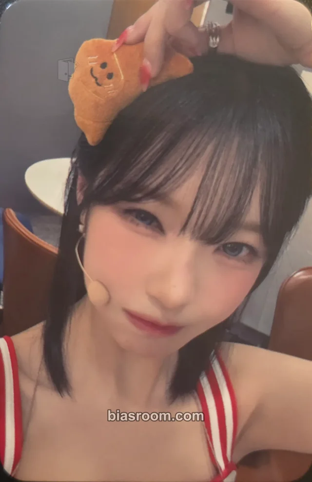 Jiheon fromis_9 Glow ME K-pop photocard