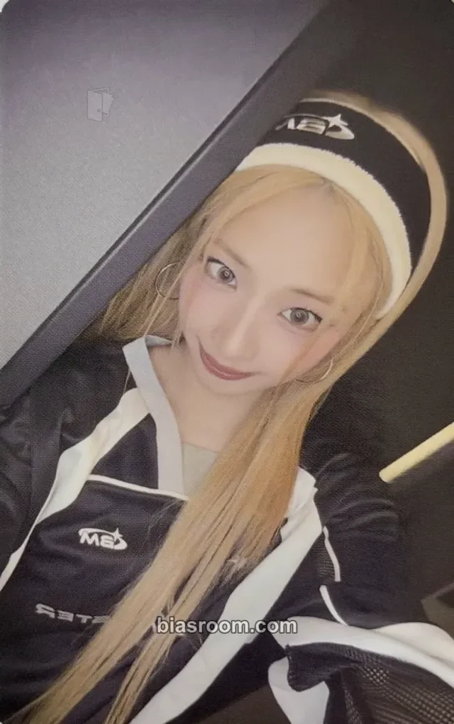 Photocard K-pop Ruka BABYMONSTER CHOOM World Tour