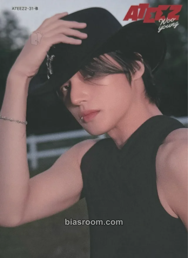 Photocard K-pop de Wooyoung ATEEZ MIIMCA × ATEEZ