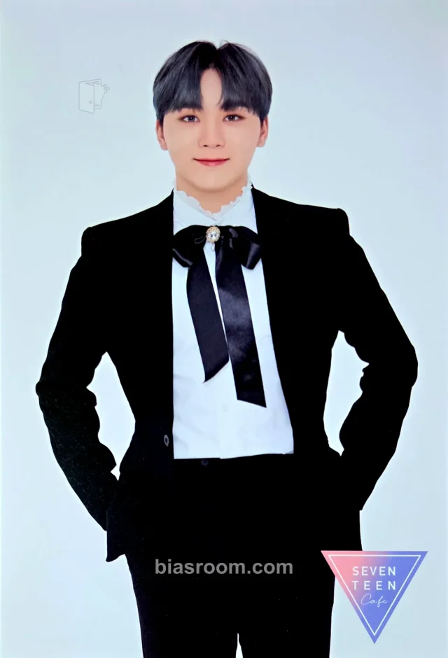 Seungkwan SEVENTEEN SEVENTEEN CAFE IN JAPAN [2019] K-pop photocard
