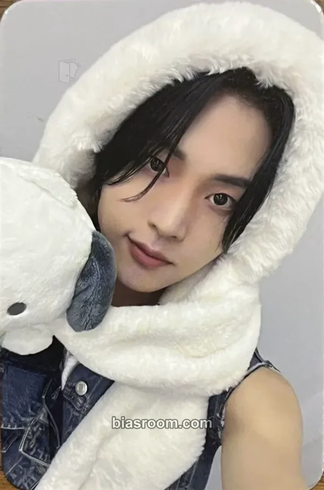 Hwi TNX Call Me Back K-pop photocard