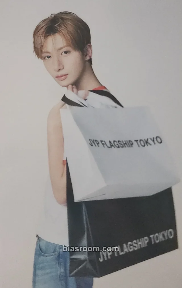 Yu NEXZ JYP FLAGSHIP TOKYO K-pop photocard