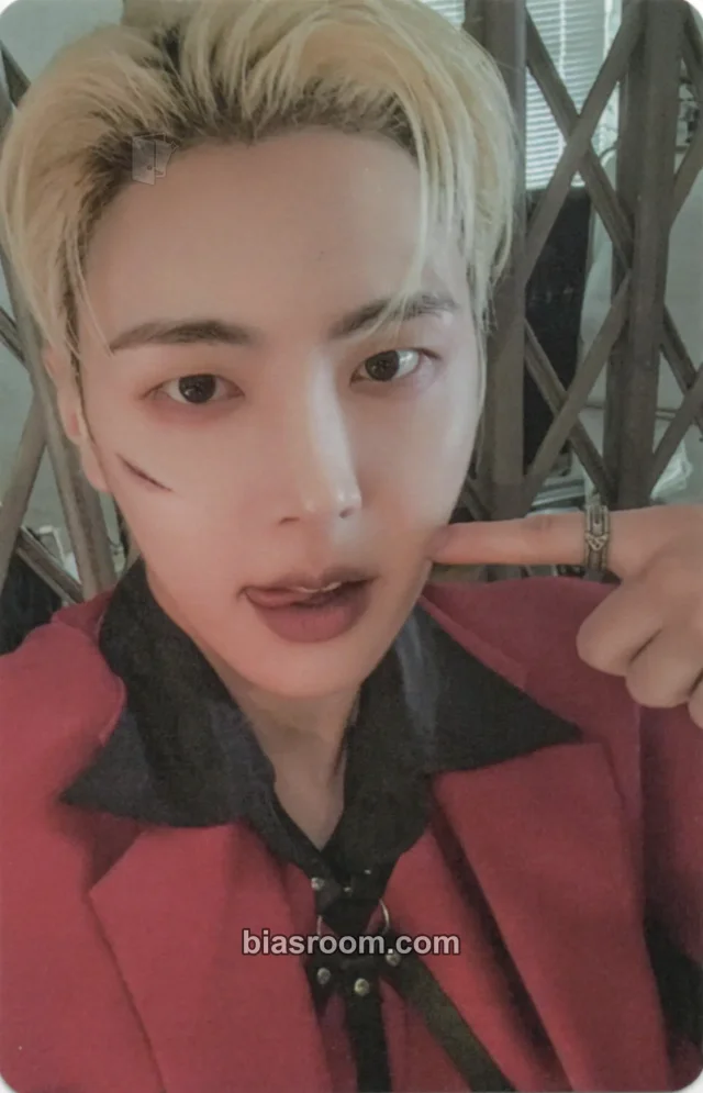 Photocard K-pop de Jaeyoon SF9 2025 LIVE FANTASY #5 LOVE DAWN