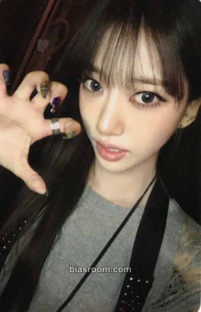 Photocard K-pop Sooin MEOVV GO HARD