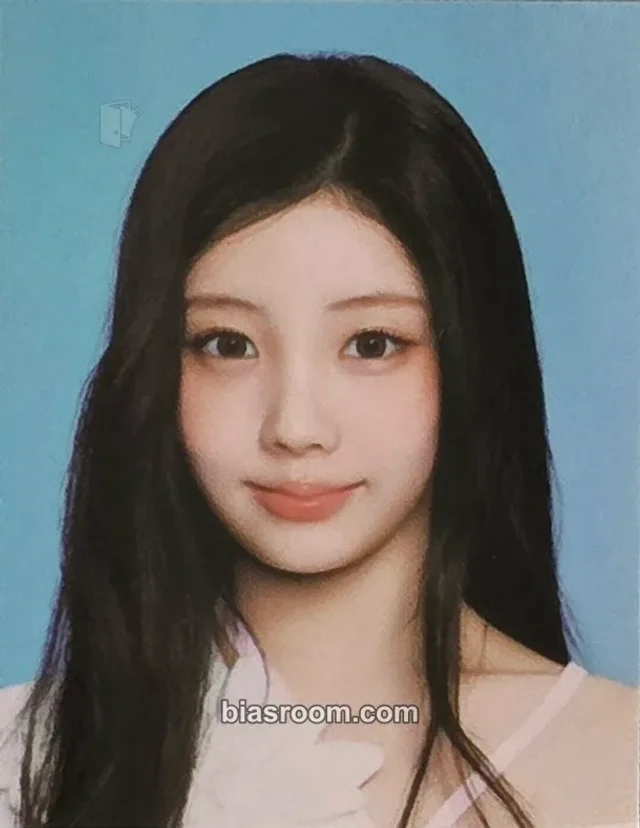 Photocard K-pop Wonhee ILLIT ILLIT LIVE ‘PRESS START♥︎︎︎’