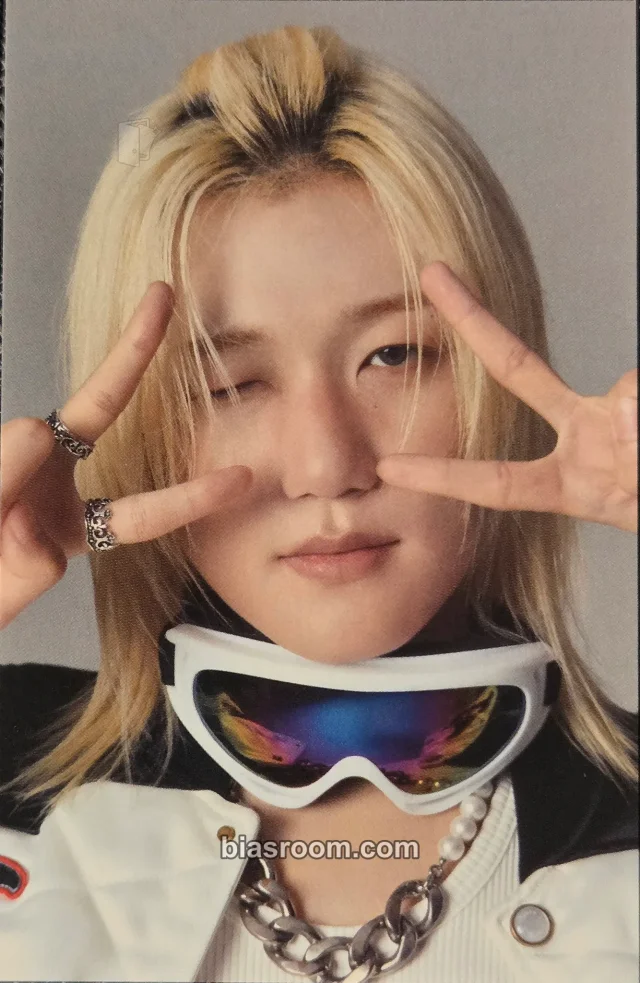 Jongseob P1Harmony S Cawaii! ME Magazine K-pop photocard