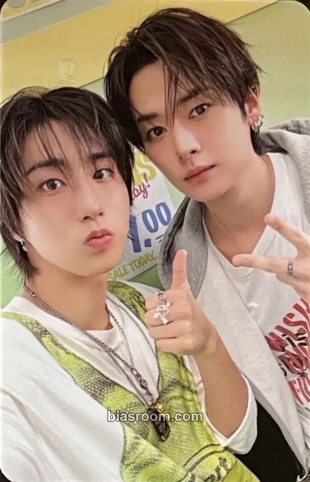 Stray Kids Odd & Fresh Pop-Up Store K-pop photocard