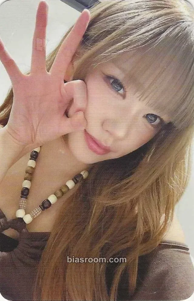 Chaei HEART OF WOMAN Heart Byte : LEGACY K-pop photocard