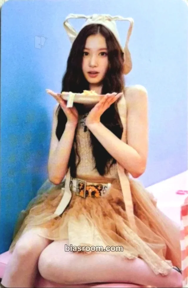 Sana TWICE TWICE The Thrill (11th Anniversary Pop-Up) K-pop Photocard
