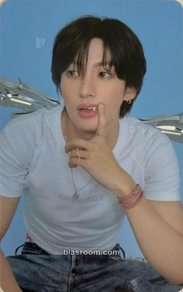 Anton RIIZE 2026 Season's Greetings K-pop photocard