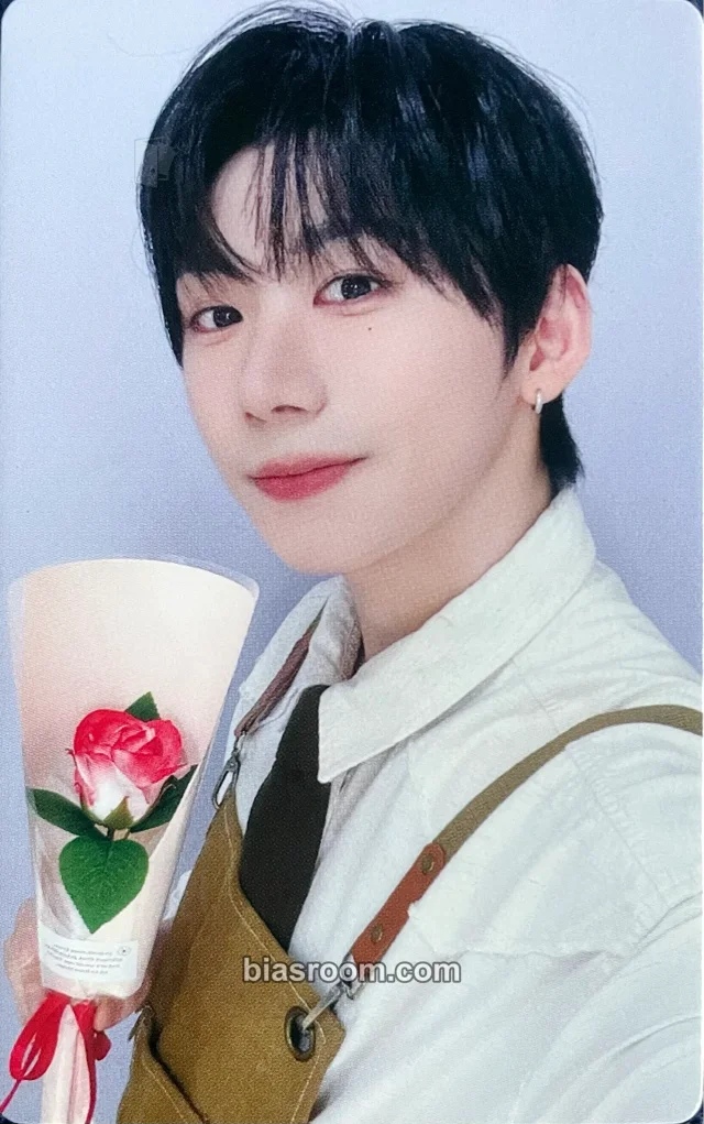 Han AHOF The Passage K-pop photocard