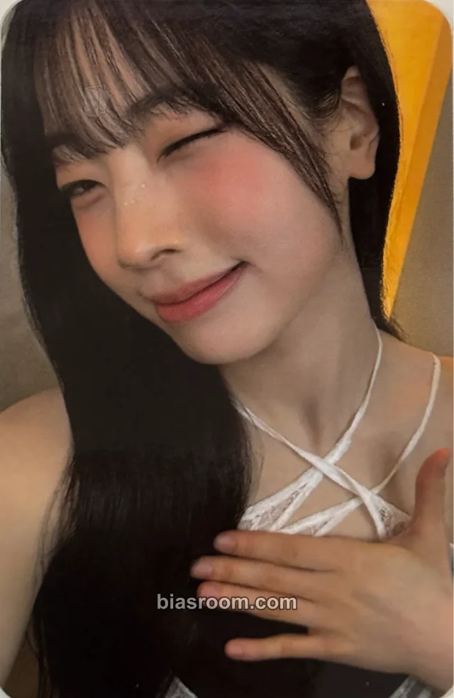 Photocard K-pop Dahyun TWICE <THIS IS FOR> WORLD TOUR FINALE in SEOUL - LIVE