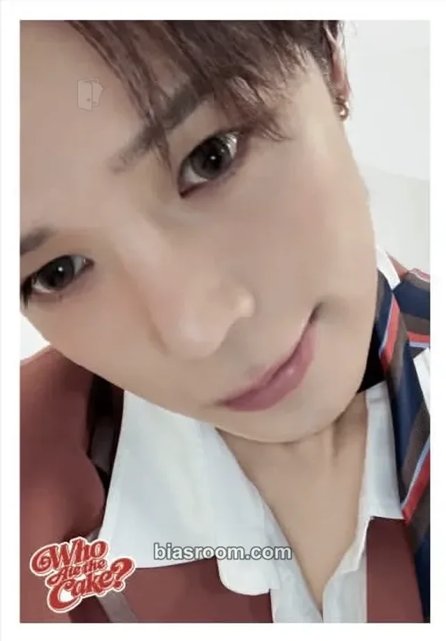 Photocard K-pop di K &TEAM 2027 Season's Greetings 