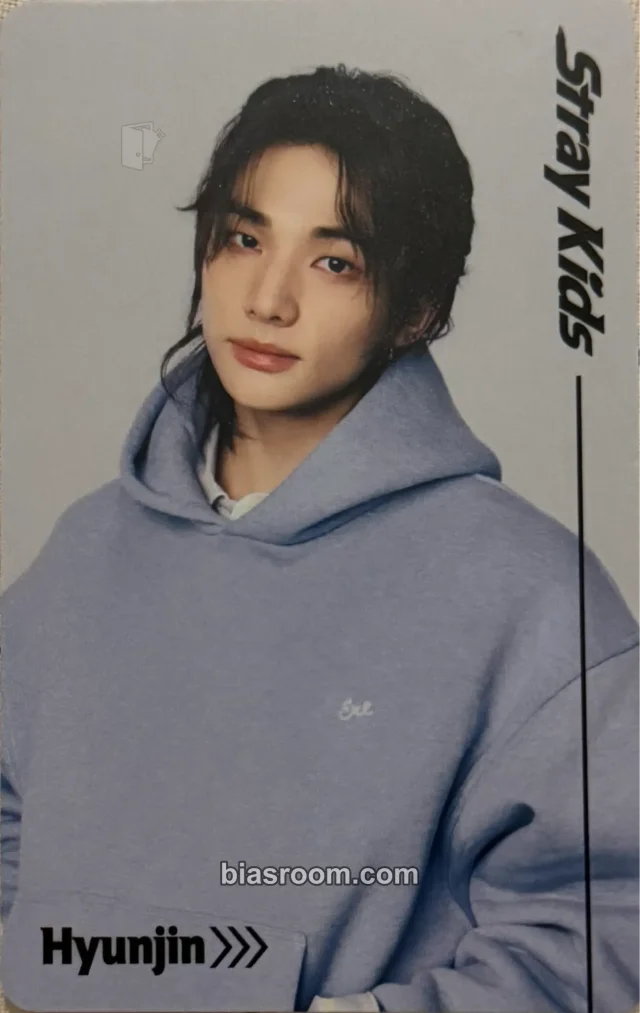 Hyunjin Stray Kids RUN IT World Tour K-pop photocard